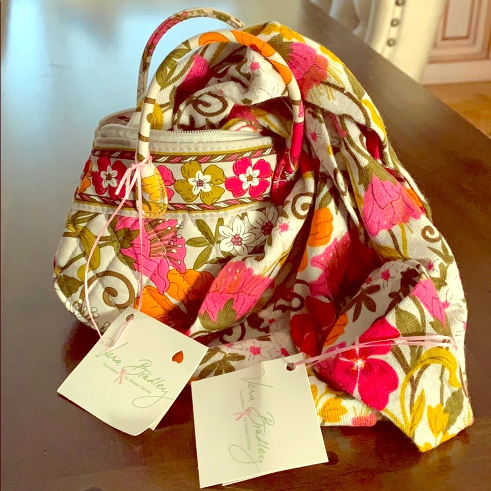 Vera Bradly Caitlyn Tea Garden Set